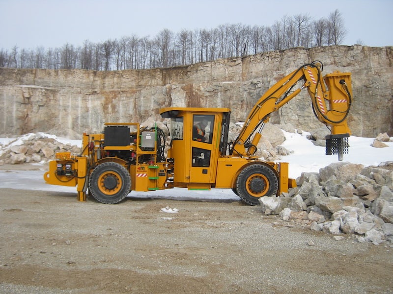 A picture of MacLean Engineering Mobile Rockbreaker ultilizing MEDATech's hydraulic systems design