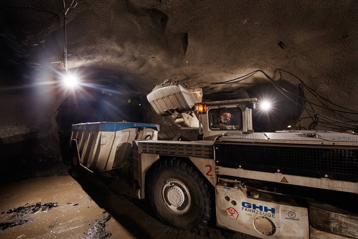 MEDATech-ev-fos-mining-underground